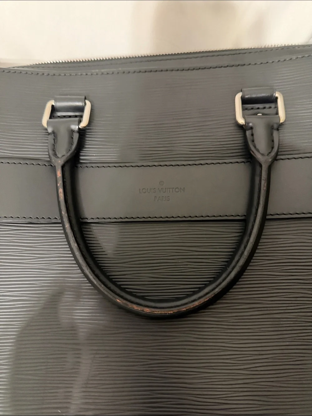 Louis Vuitton 2011 Epi Bassano GM Business Bag - Black